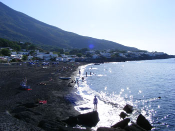 spiaggia di Ficogrande Stromboli